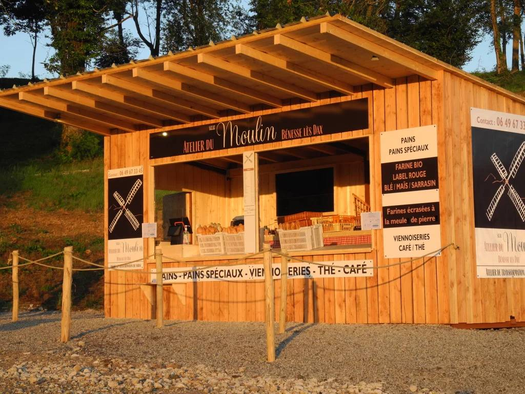 boulangerie-parking-moulin-point-de-vente-pastis